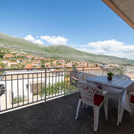 Relax Trebinje Apartment Exterior photo